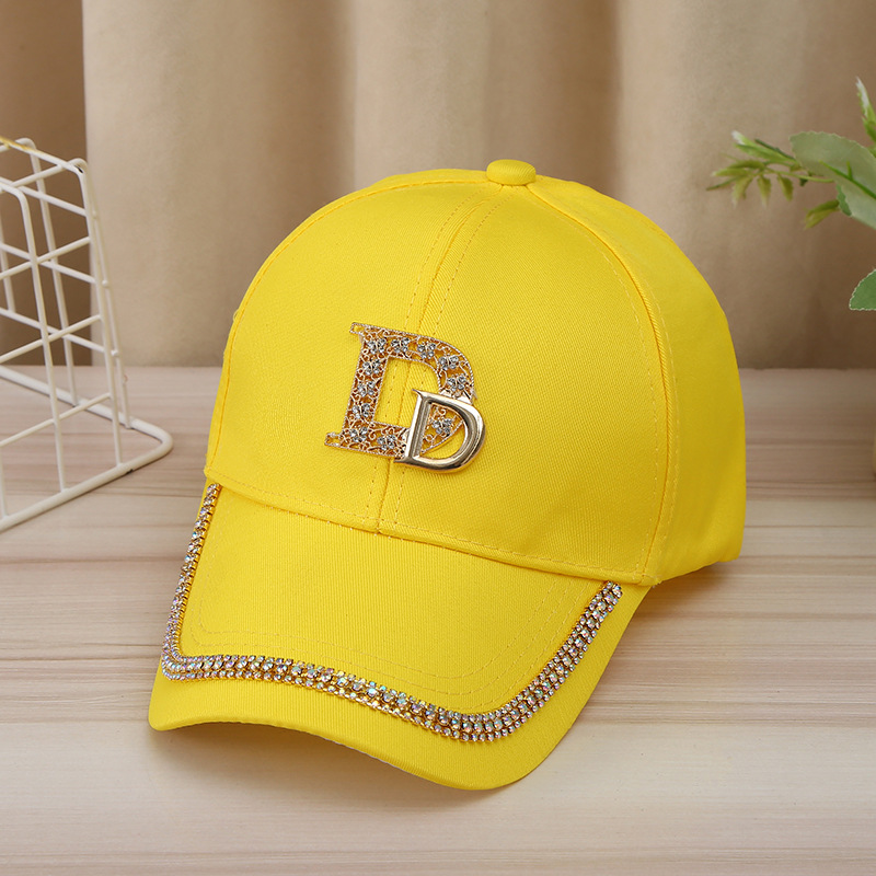 Korean version of the sun hat female fashion trend D letters rhinestone duck tongue cap net red models show face small sunscreen baseball hat