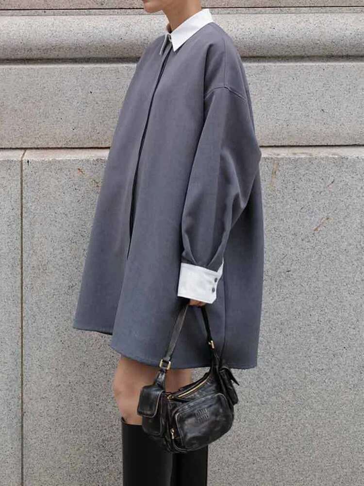 DEAT Fashion Women's Shirt Lapel Loose Fit Single Braested Long Sleeve Contrast Color Blouse Female Tide Autumn 2025 New 7Ab4804
