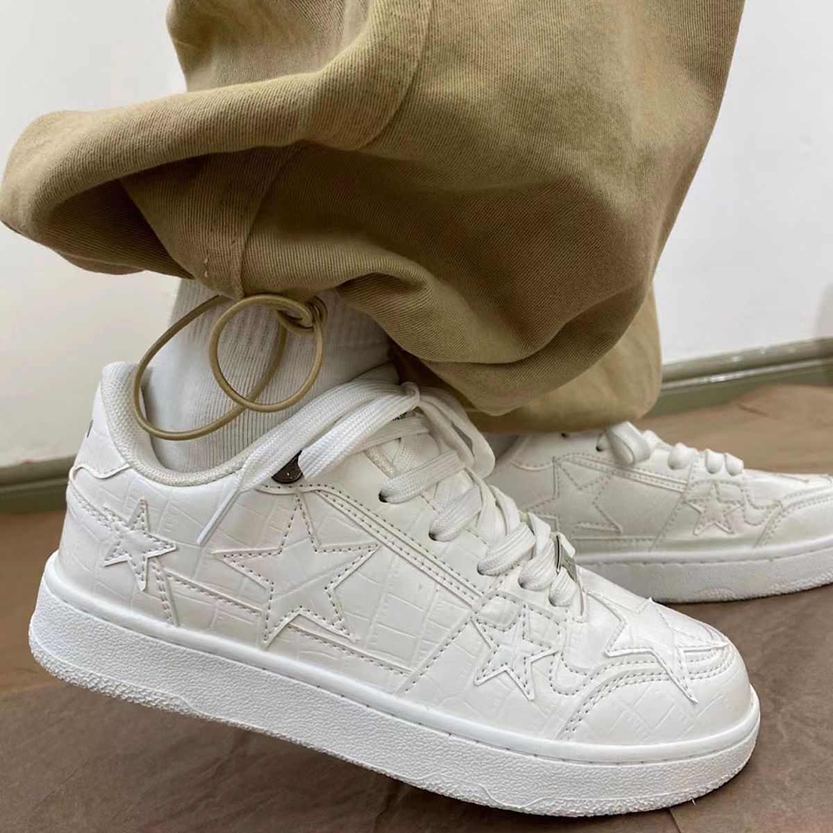 leather casual shoes men mens designer trainers white black brown platform outdoor sports sneakers trainers 39-44