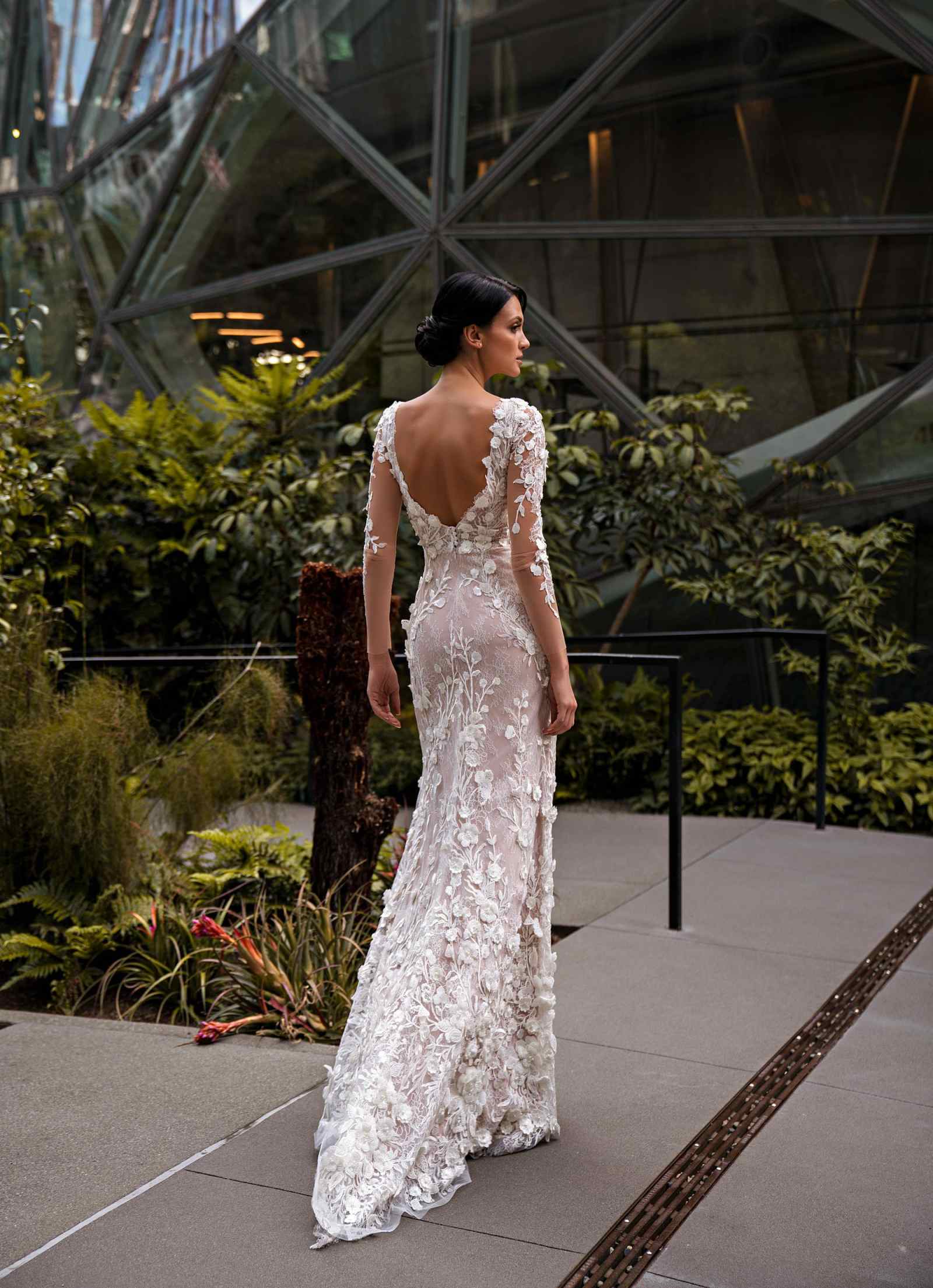 Customized Vintage Mermaid Wedding Dress With Detachable Train V Neck wers Appliques Long Seeve Princess Bridal Gowns