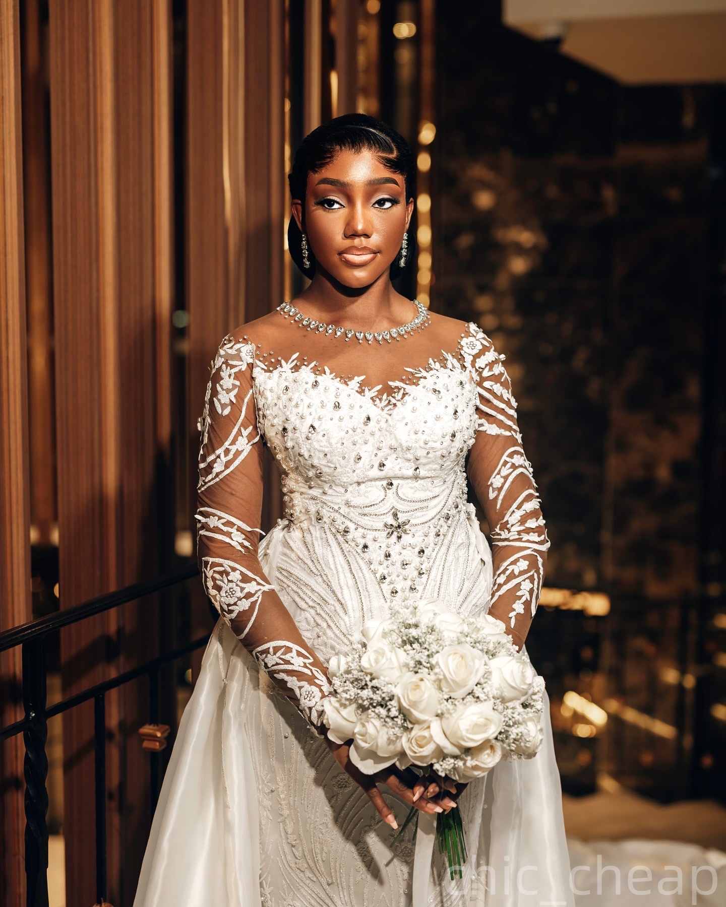 2025 Arabic Aso Ebi Plus Size Ivory Wedding Dress Lace Crystals Sheer Neck Sequined Lace Detachable Train Bridal Gowns Dresses ZJ059