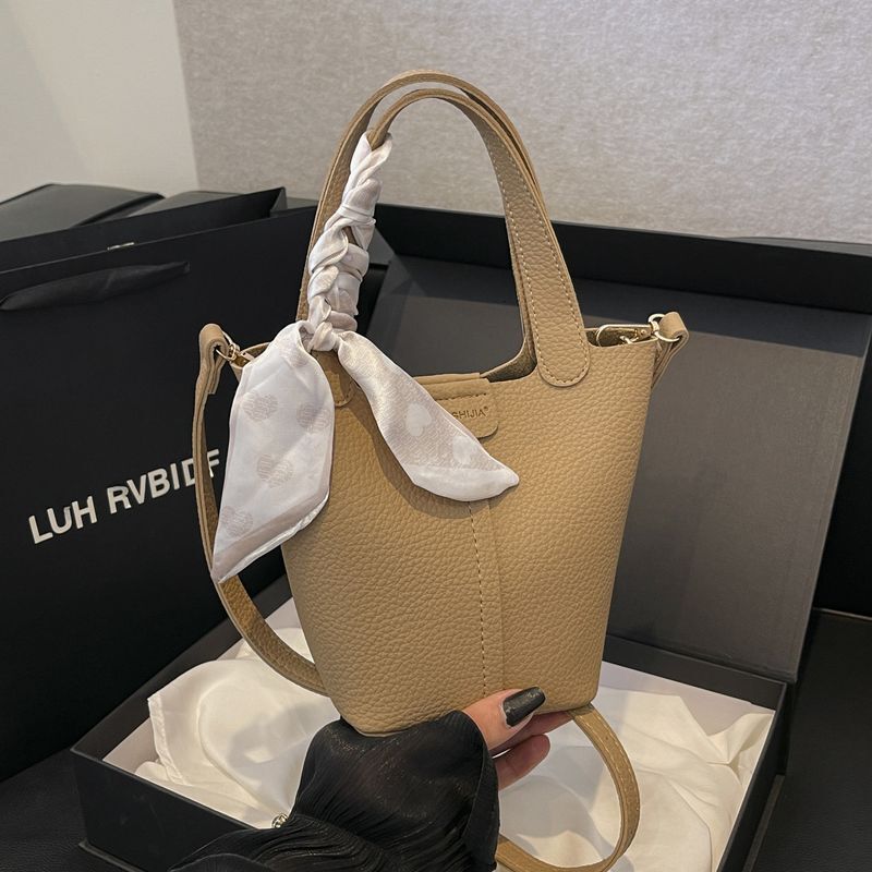 Korean popular 2024 new handbag, mother silk scarf, bucket bag, high-end versatile single shoulder simple crossbody bag