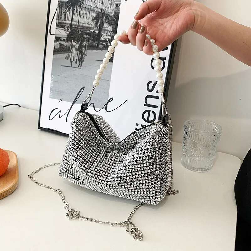 French Girl Evening Fashion Ladies Crossbody Crushed Dias Chain Women's Bag Pearl Shoulder Strap