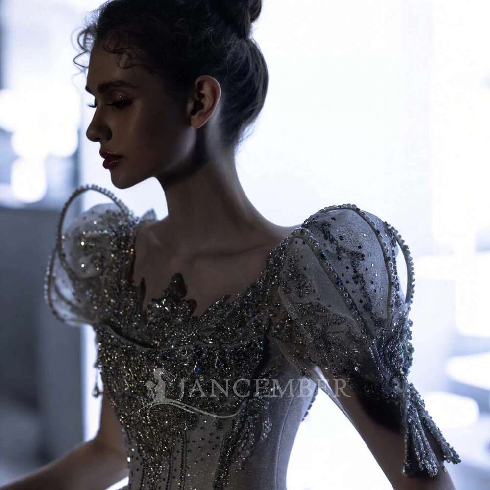 Women's Ball Gown Vscalloped Appliques Long Sleeve Custom Wedding Elegant Satin Novia Dresses
