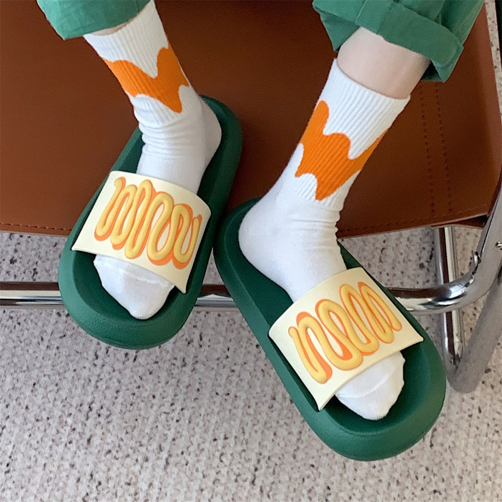 2025 New Thin Striped Anti Slip Thick Sole Fashionable And Rich Slippers For Men And Women Summer Indoor And Outdoor Beach Sandals