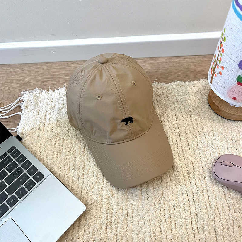 Ball Caps Polar Bear Embroidered Baseball Hat Womens Summer Quick Drying Korean Edition Versatile Big Head Circumference Show Face Small Sunscreen Sof