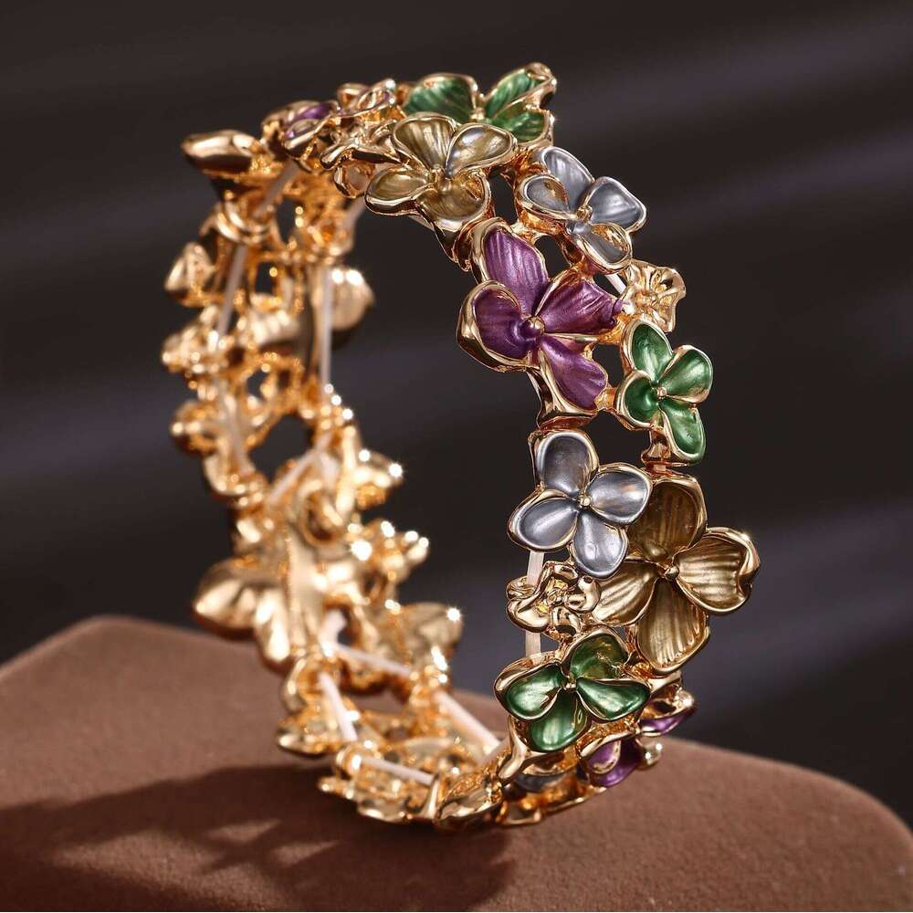 Designer bracelet Hot selg enamel colored elastic for women, high-end and versatile cherry blossom alloy bracelet