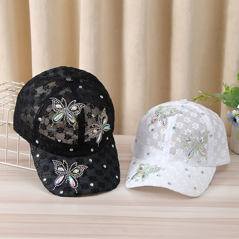 The new breathable versatile sun hat Korean lace drilling butterfly duck tongue cap female outdoor hollow baseball cap