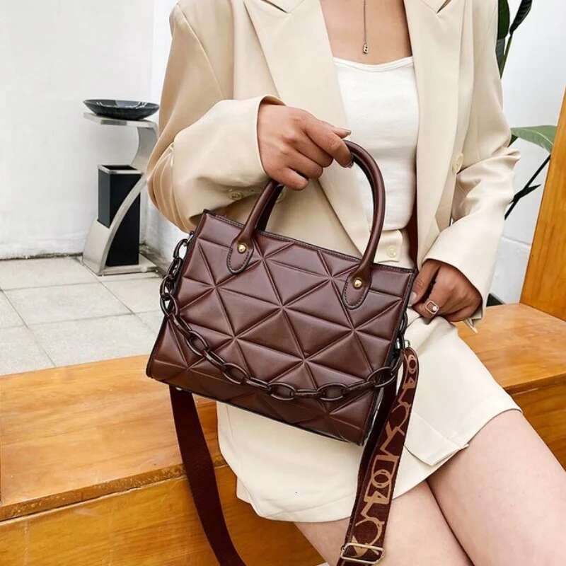 Ladies Handbag Girls Hundred Fashion Tote Commuter Large Capacity Slant Cross Bag Comfortable Shoulder Strap PU