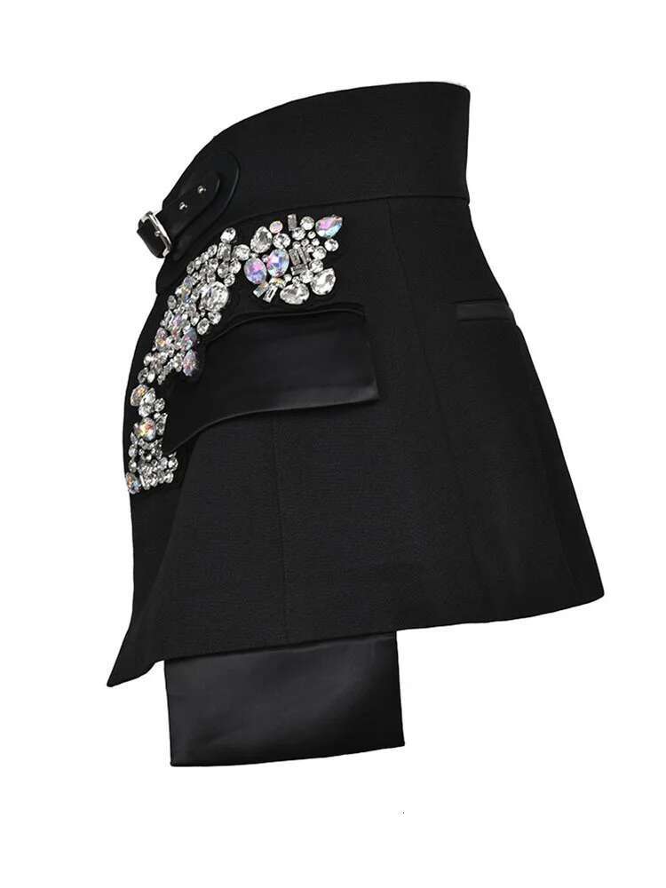 EAM Black Irregular Rhies Belted Mini Half-Body Skirt High Waist Women Fashion Tide New Spring Autumn 2025 Jy75801
