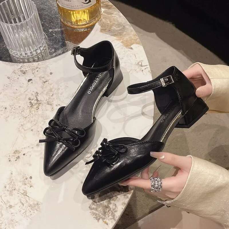 Spring New Baotou Slippers for Women Fashion Pointy Shallow Mouth Butterfly Knot Hollow-out e with Non-slip Low Heels