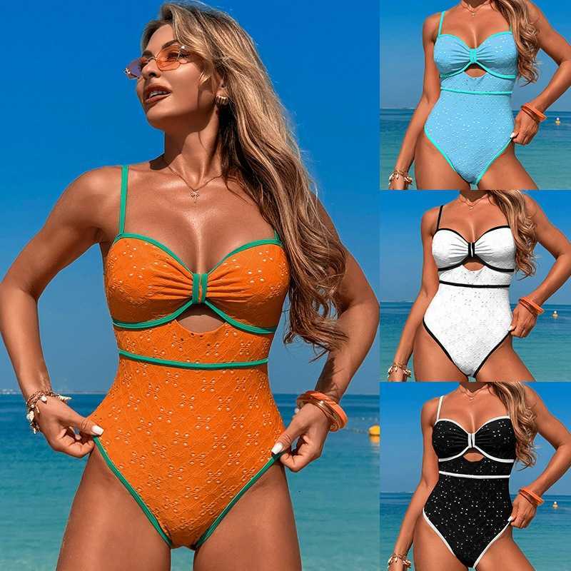 Women's Sexy Swimwear New hot spring swimsuits for women wholesale of Huludao one-piece swimsuits for women with a sense of luxury