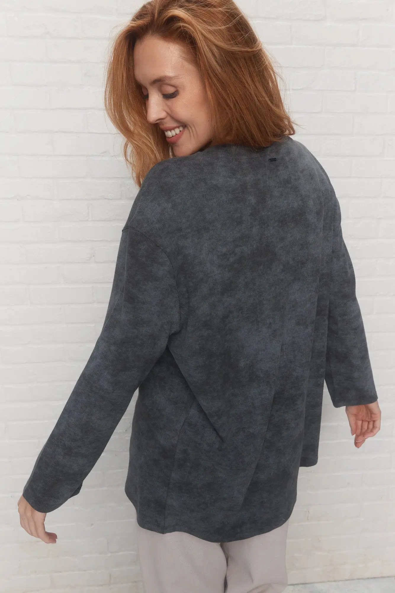 Women's Casual Gray Tie-dye Long Sleeve Top with Scoop neckline Long wide sleeves and Dropped armholes