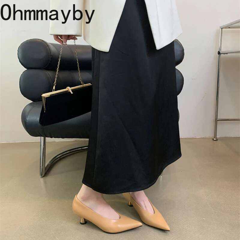 Designer Pointed Toe Women Pumps Fashion Shallow Slip On Spring Autumn Dancing Party Low Heel Shoes