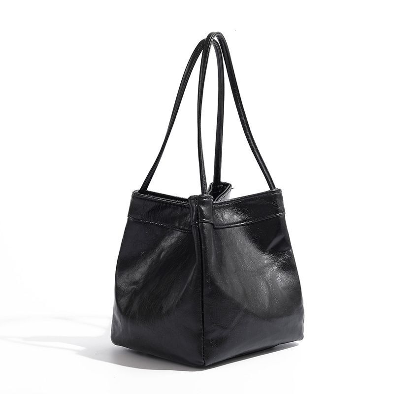 New high-end mirror texture bucket bag, fashionable and versatile, trendy shell gloss dopamine matching handbag