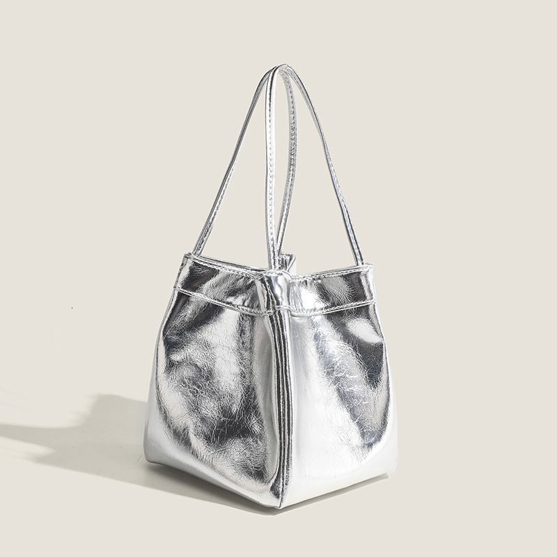 New high-end mirror texture bucket bag, fashionable and versatile, trendy shell gloss dopamine matching handbag