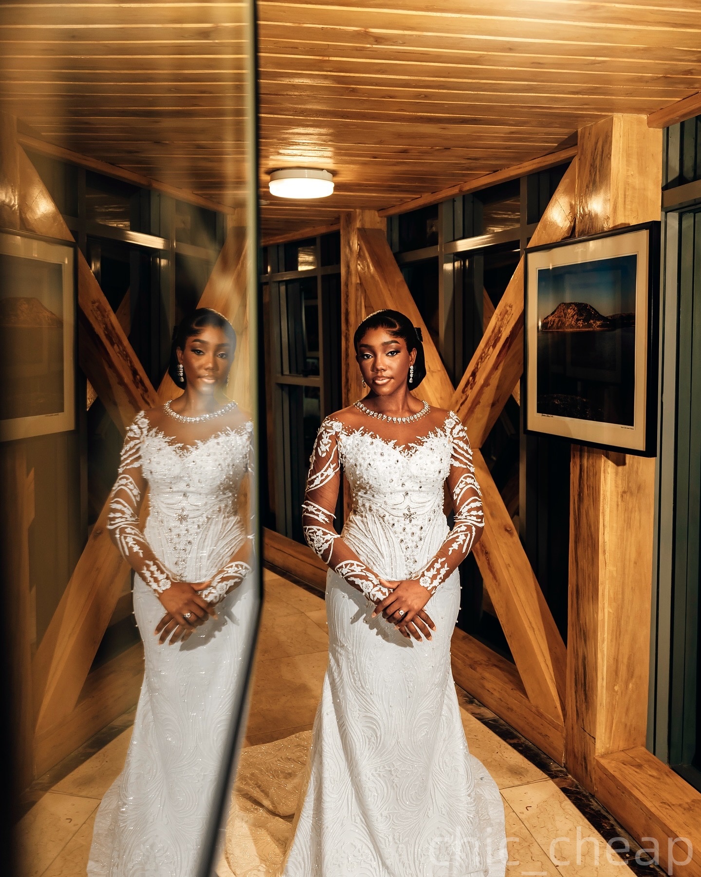 2025 Arabic Aso Ebi Plus Size Ivory Wedding Dress Lace Crystals Sheer Neck Sequined Lace Detachable Train Bridal Gowns Dresses ZJ059