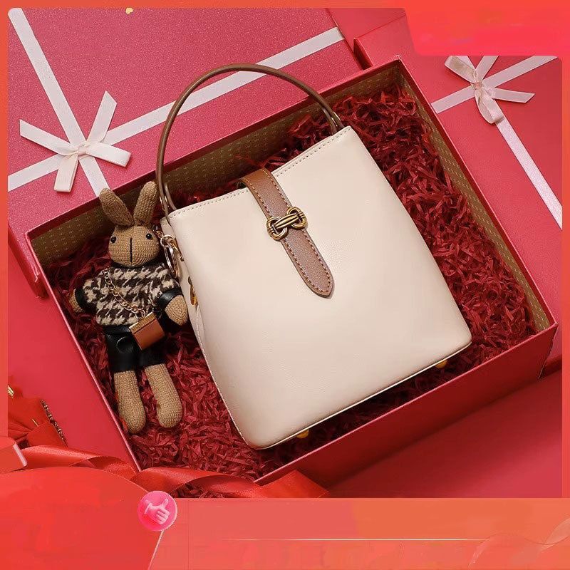 Bag 2024 new women's crossbody casual versatile bucket bag summer high-end texture handbag