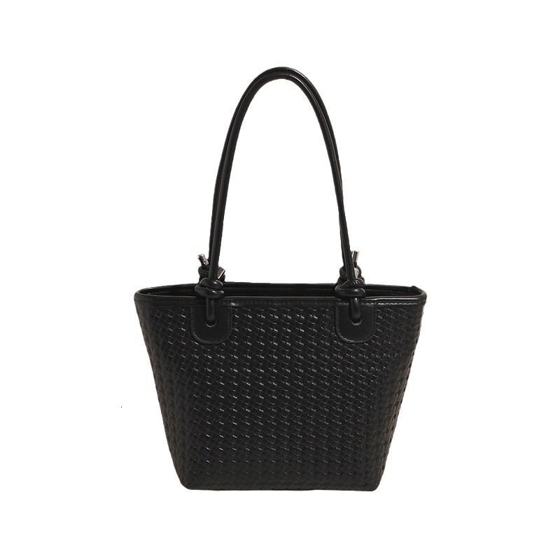 2024 New Commuter Large Capacity For Women, Fashionable And Stylish, Versatile Emed Shoulder Bag, Popular Underarm Bucket Bag