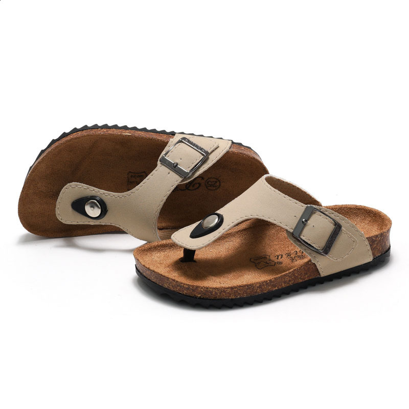 2025 Spring/Summer Childrens and Girls Cork Slippers Boken Slippers One Word Drag Flip flops Trendy Beach Korean Version Leg Clamp240323