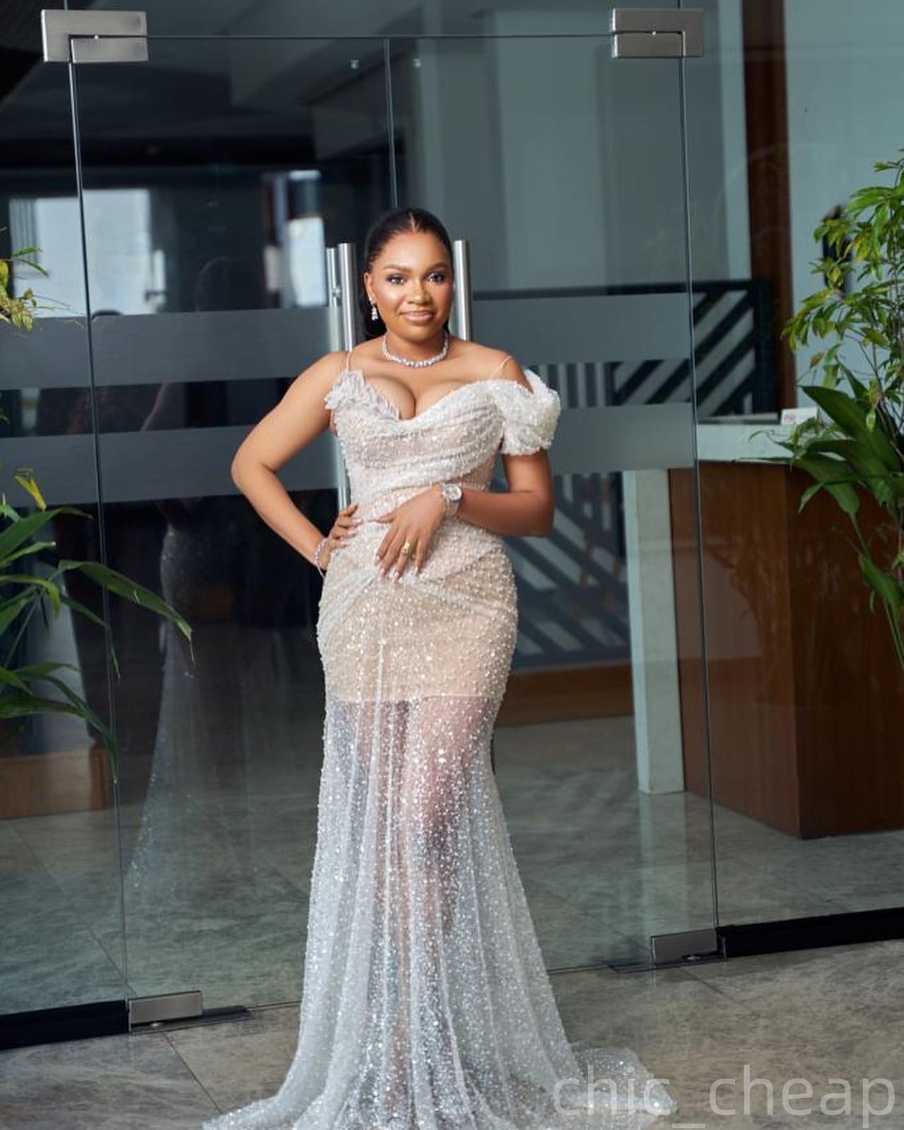 Ivory Mermaid Prom Dresses 2025 Illusion Sequined Spaghetti Evening Formal Party Second Birthday Engagement Gowns Plus Size Dress For Special Occasion
