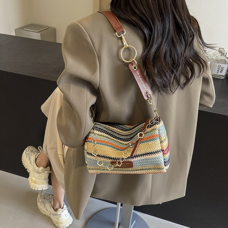Summer super hot pillow women's 2025 new casual and stylish seaside vacation grass woven single shoulder crossbody bag #swissmilitary