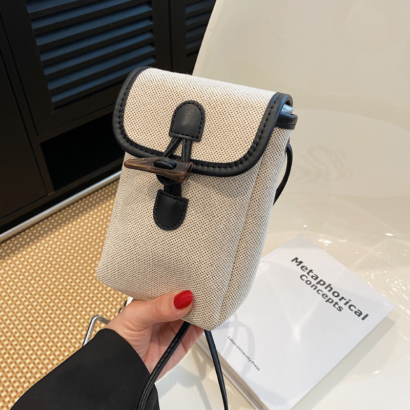 Color collision beach vacation grass for women 2025 new summer crossbody popular hand woven mobile phone bag #swissmilitary