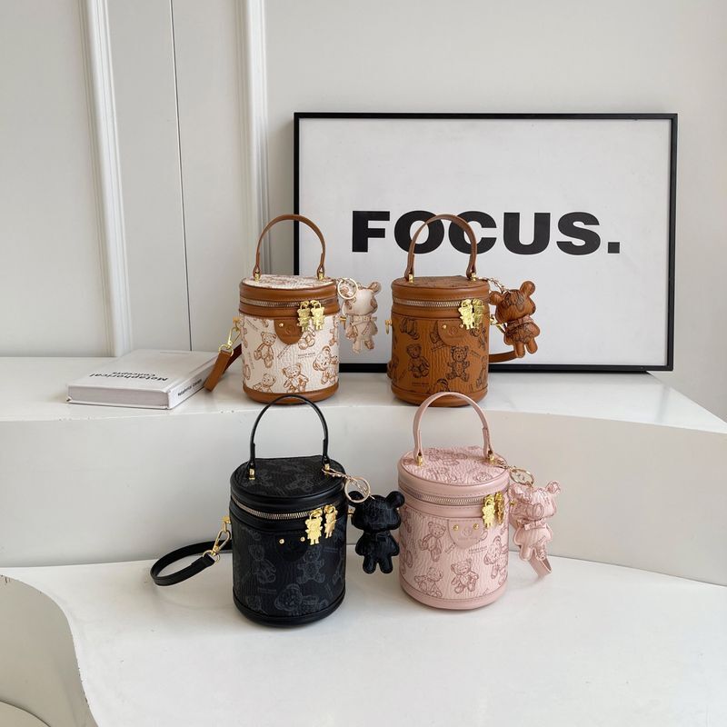 Trendy texture bucket b, new teddy bear contrasting printed cydrical handb, versatile single shoulder crossbody