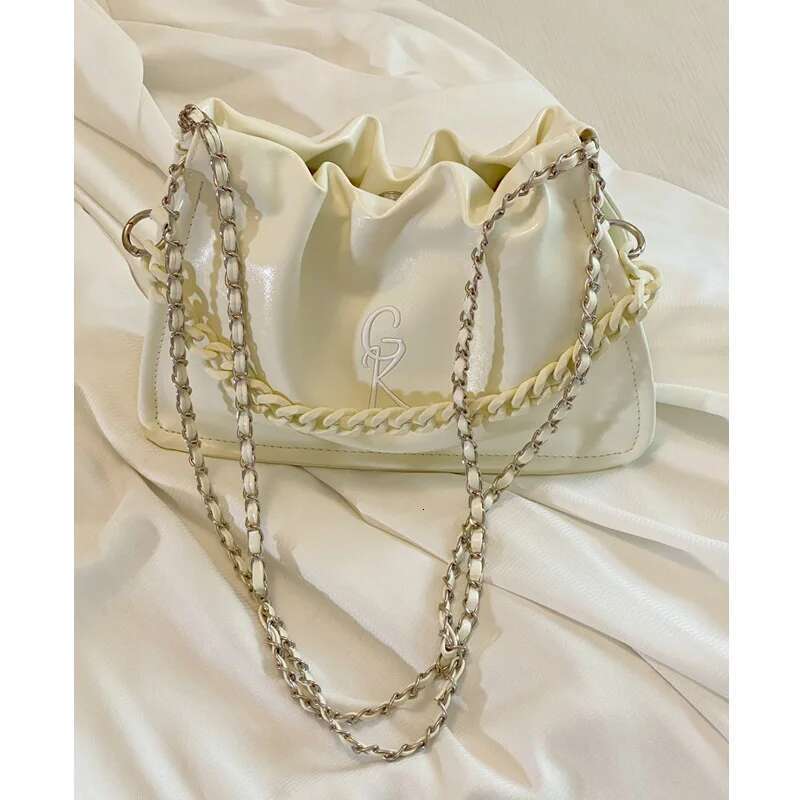 New Chain Pleated Girls Shoulder Fashion Texture Teenage Crossbody Simple Hundred Solid Color Ladies Underarm Bag PU Materia