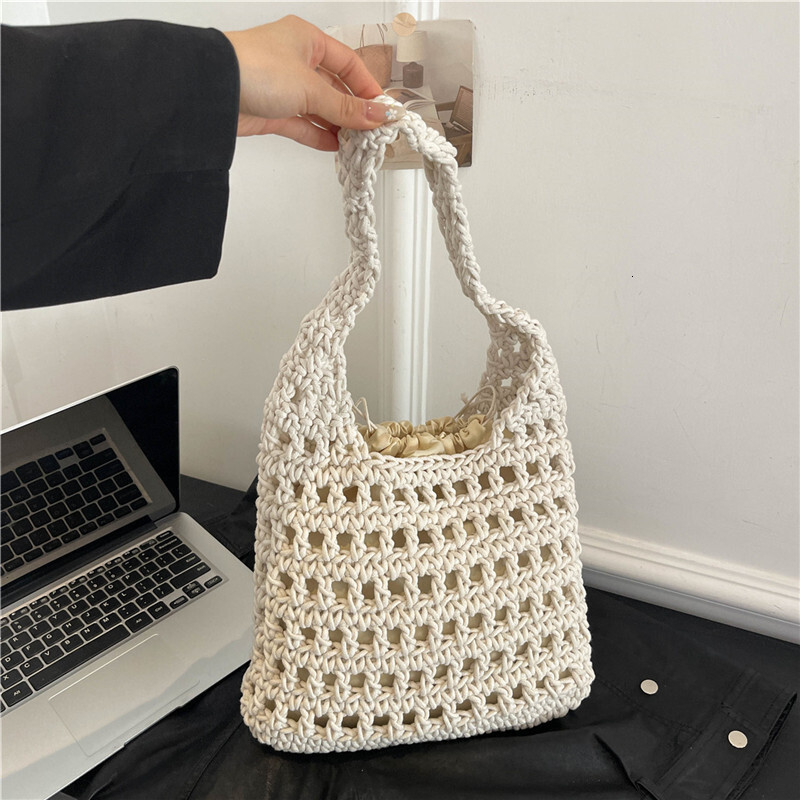 Weaving vegetable baskets, single shoulder handbags, 2025 summer new women's grass woven bags, beach vacations #swissmilitary