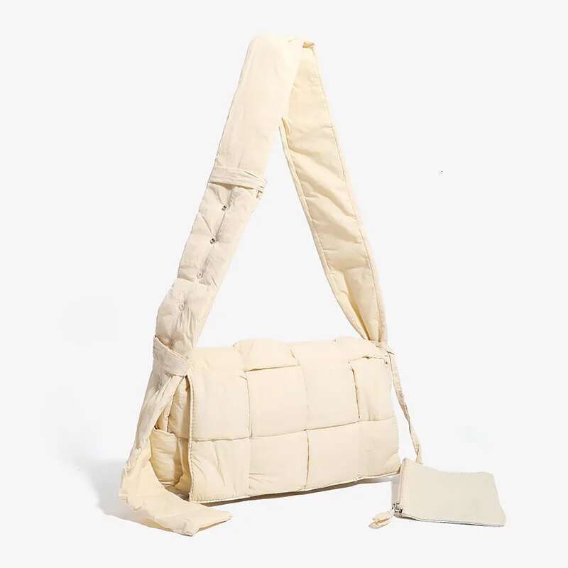 Women's Bags Autumn and Winter Men's Shoulder Bag Fo Men Leather Crossbody Handbag Designer Sponge Casual Versatile Sg Side
