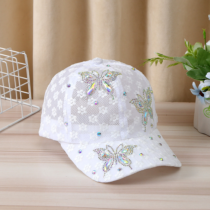 The new breathable versatile sun hat Korean lace drilling butterfly duck tongue cap female outdoor hollow baseball cap