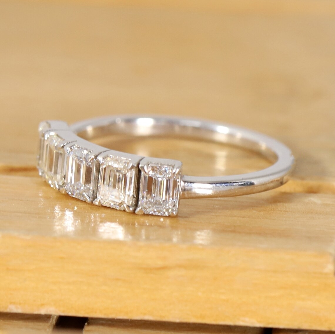 14k white real gold womens wedding ring 3.9*2.8mm emerald cut DE color VVS1 lab grown diamond eternity ring CVD diamond engagement ring for women