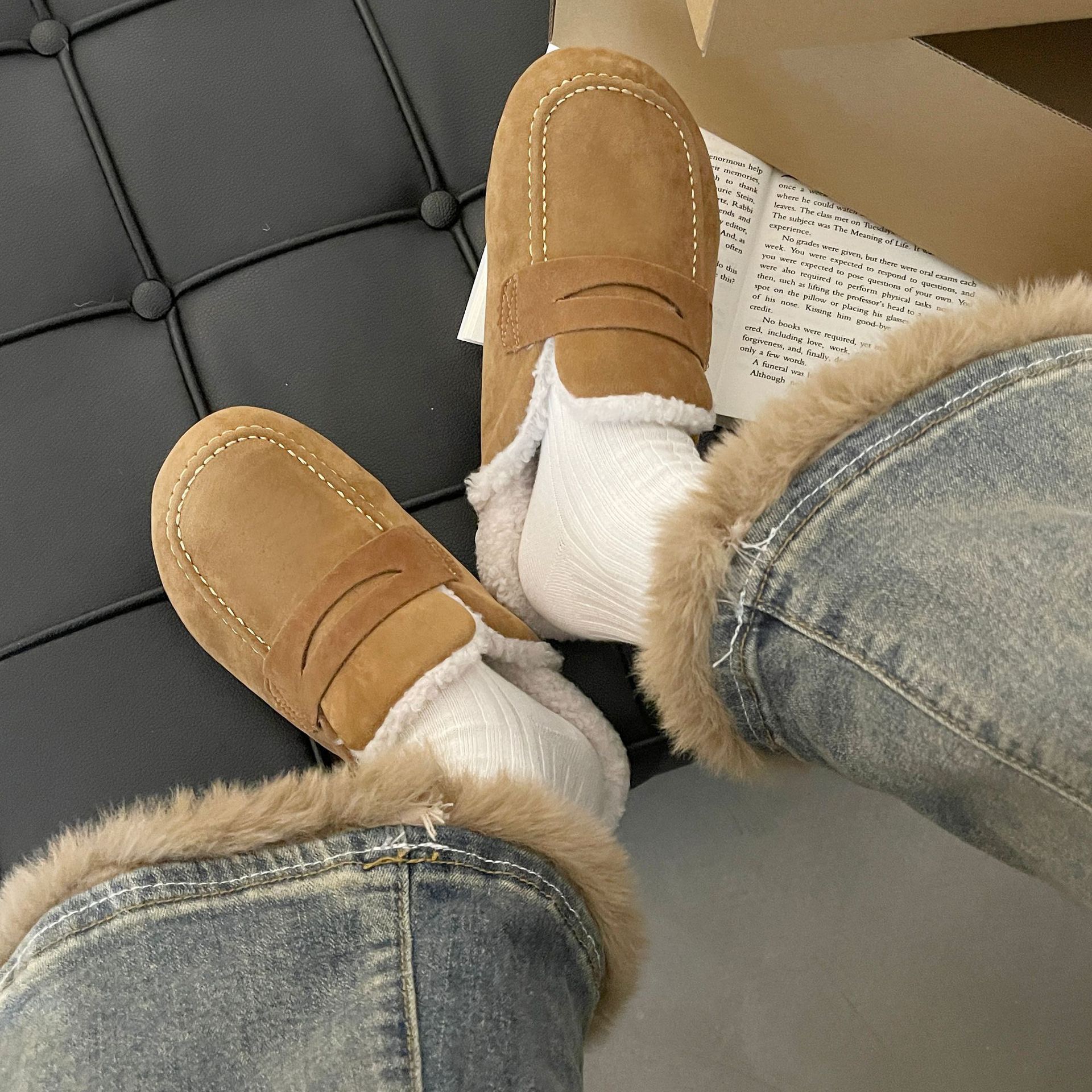 Winter Outdoor Cotton Casual Fashionable Warm Boots Comfortable and Non-slip Womens Home Slippers XW6.5