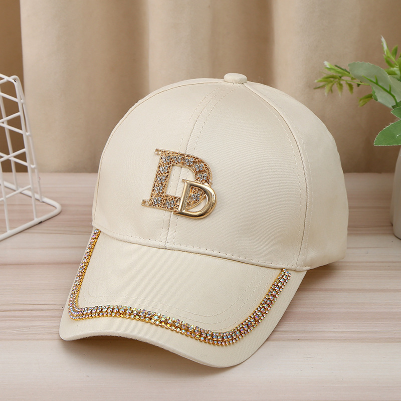 Korean version of the sun hat female fashion trend D letters rhinestone duck tongue cap net red models show face small sunscreen baseball hat