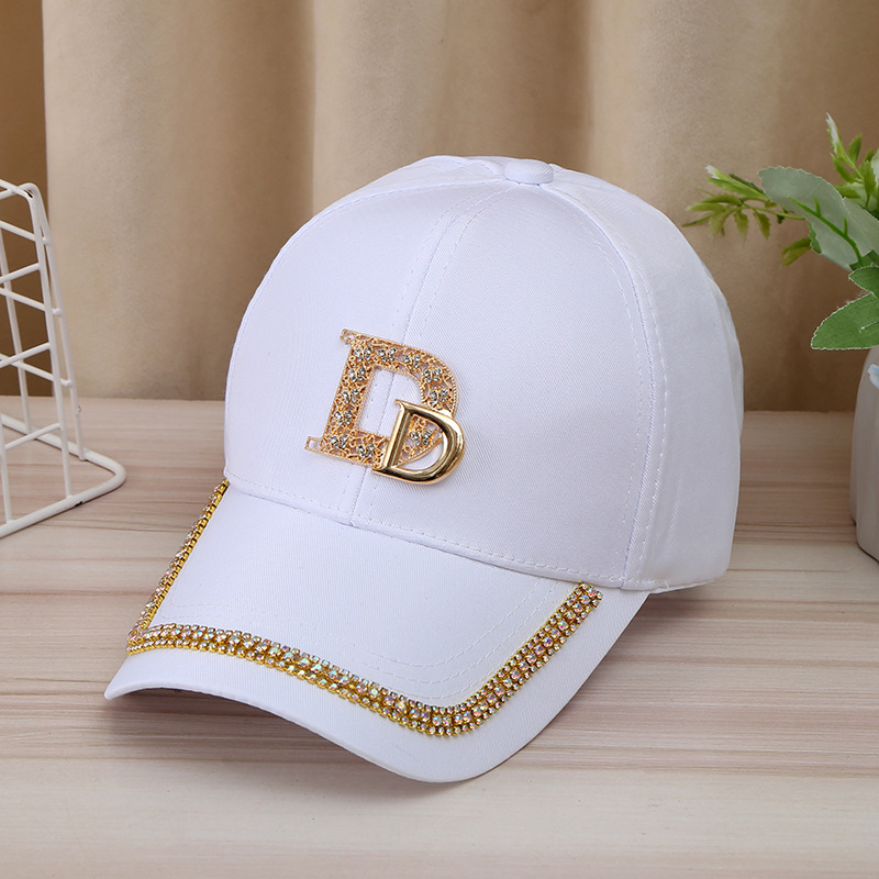 Korean version of the sun hat female fashion trend D letters rhinestone duck tongue cap net red models show face small sunscreen baseball hat