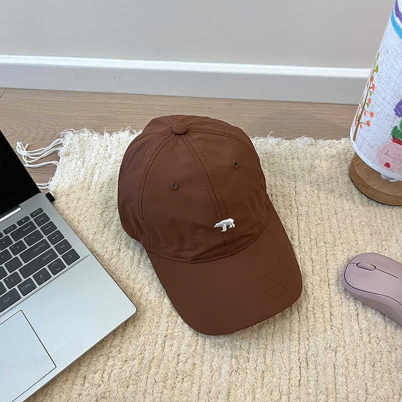 Ball Caps Polar Bear Embroidered Baseball Hat Womens Summer Quick Drying Korean Edition Versatile Big Head Circumference Show Face Small Sunscreen Sof