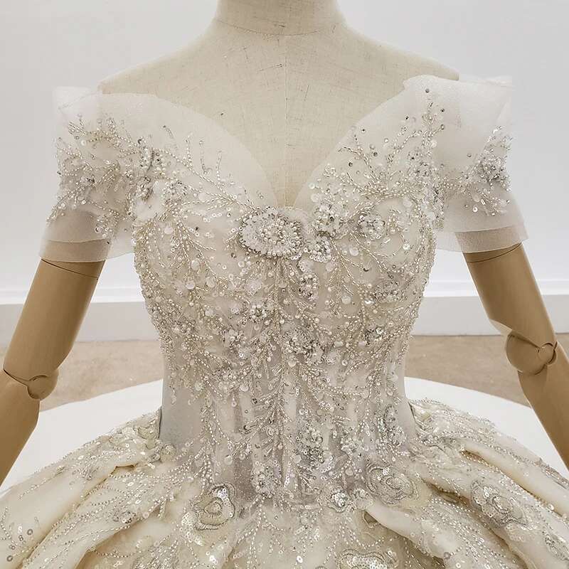 Htl1317 Sweetheart Off Shoulder Crystal Sequins 2021 Short Sleeve Applique Beading Ball Gown Wedding Dress
