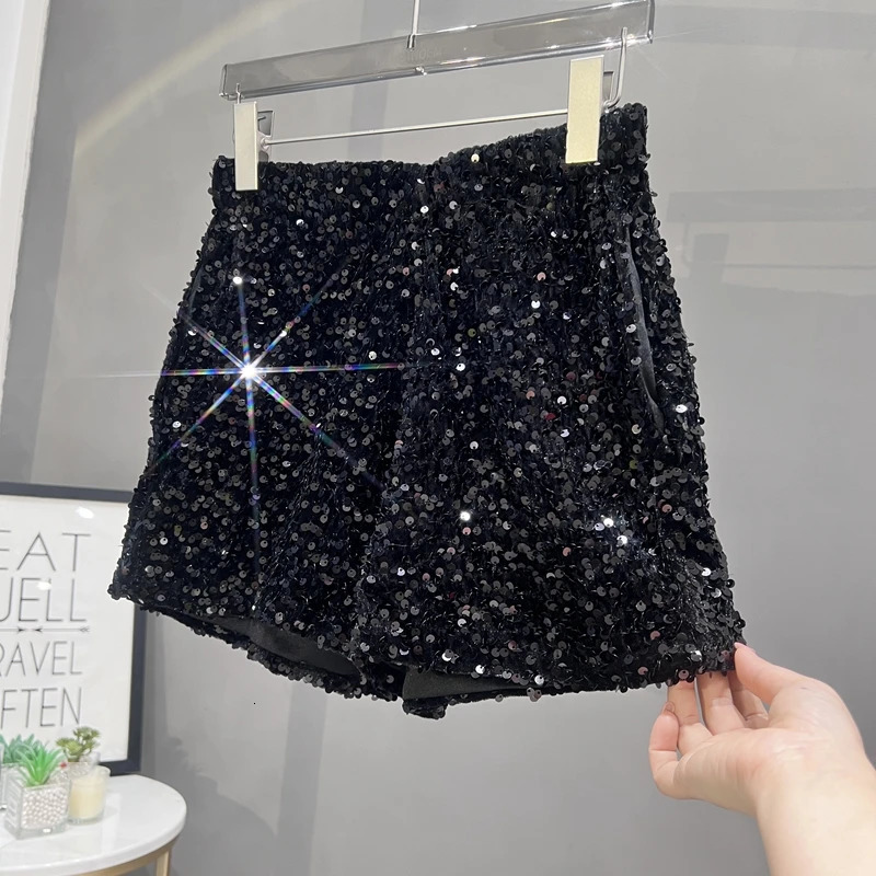 Europe and America Sequined Black Shorts Slim Suede Embroidered Beads Grey Casual Pants Womens Pants 250227