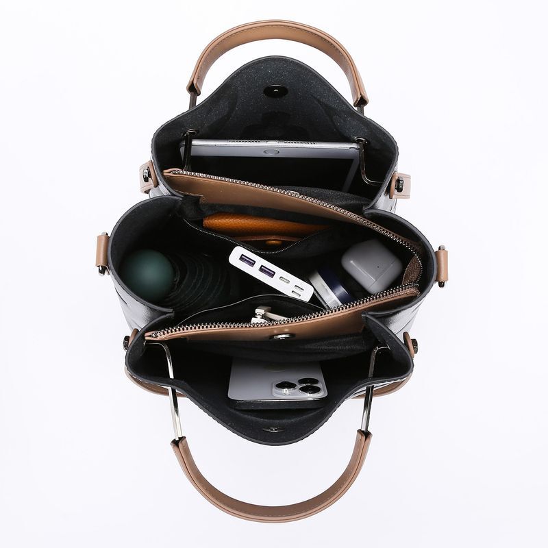 Fashionable and atmospheric tote 2024 new crossbody women's large capacity bucket bag single shoulder handbag
