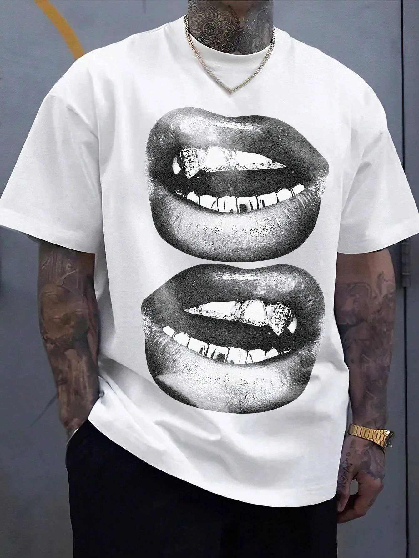 Retro Simple Sexy lips Print Summer Cotton T-Shirt Fashion Men Clothing Fashion Tops Tees Men Casual Solid Color Streetwear TopsT250227
