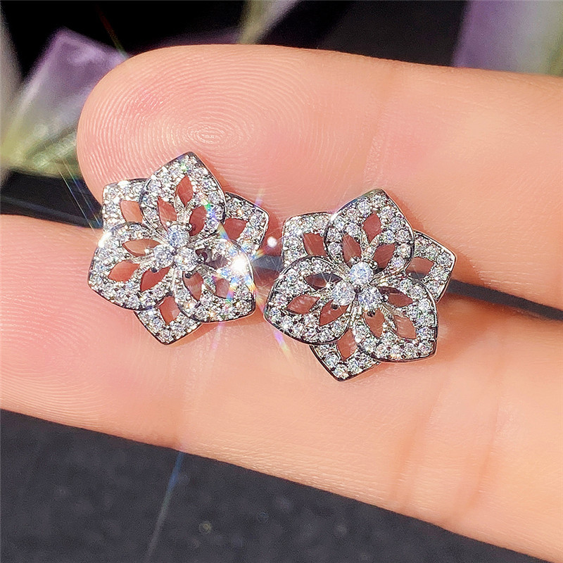 Stud Earrings 925 Sterling Silver Stud Hollow Rose Diamond Stud Women Fashion Sparkling Crystal Stud Engagement Party Jewelry