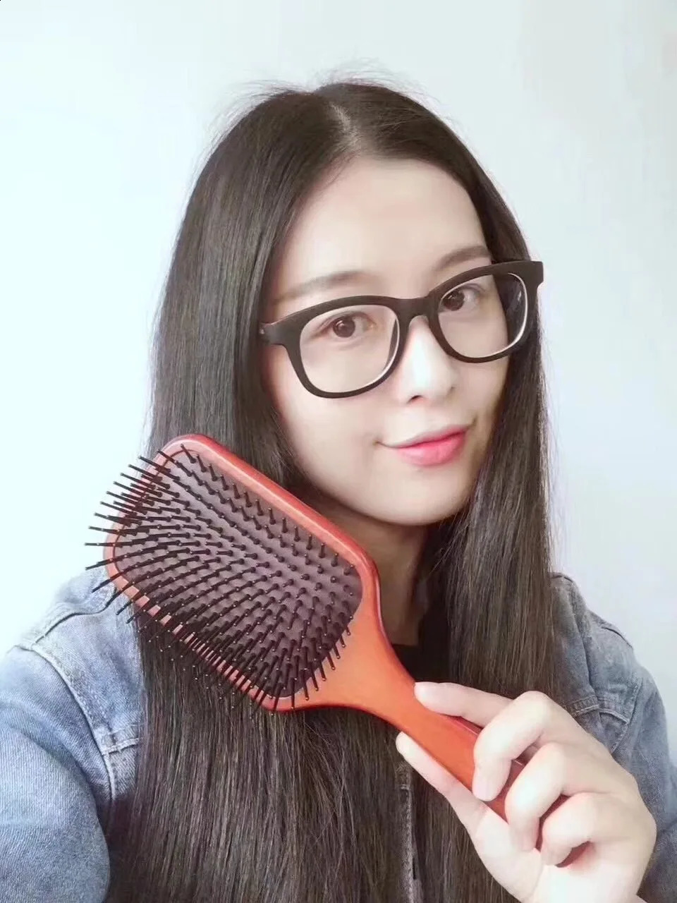 For aveda Massage Comb Gasbag Anti Static Hair Air Cushion Hairbrush Wet Curly Detangle Hair Brush forSalon Hairdressing Styling 250228