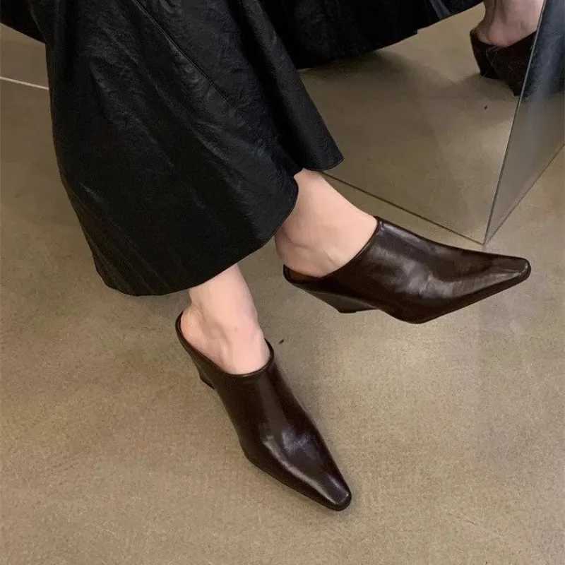 New Arrival European and American Baotou Half Womens Soft Leather Slope High Heels High Cool Fashion Coat Thick Lazy Muller Shoes T250228
