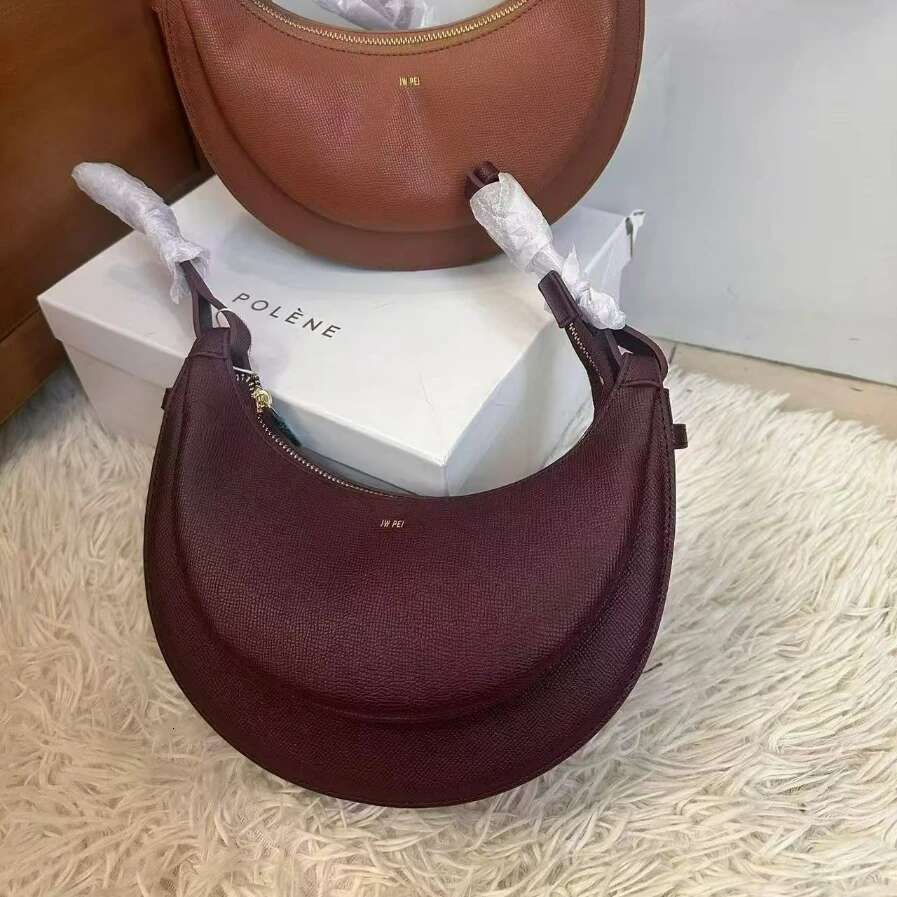 2025 New Jw Pei Half Moon Sharon Crossbody Commuter Niche Women's Exquisite Underarm Bag