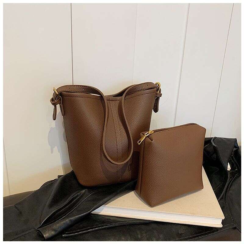 Women's Bags niche handbag women's new super hot summer crossbody bucket fashionable commuting single shoulder armpit bag