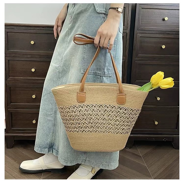 Straw large capacity 2025 new summer seaside outdoor shoulder hollowed out woven crossbody bag vacation style #swissmilitary