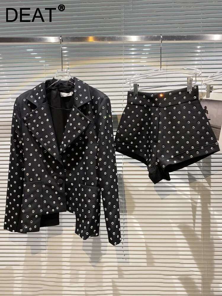 DEAT 2024 Autumn New Women Round Dia Patchwork Suit Loose High Waist Irregular Design Shorts Two Piece Female Set 11Xx055