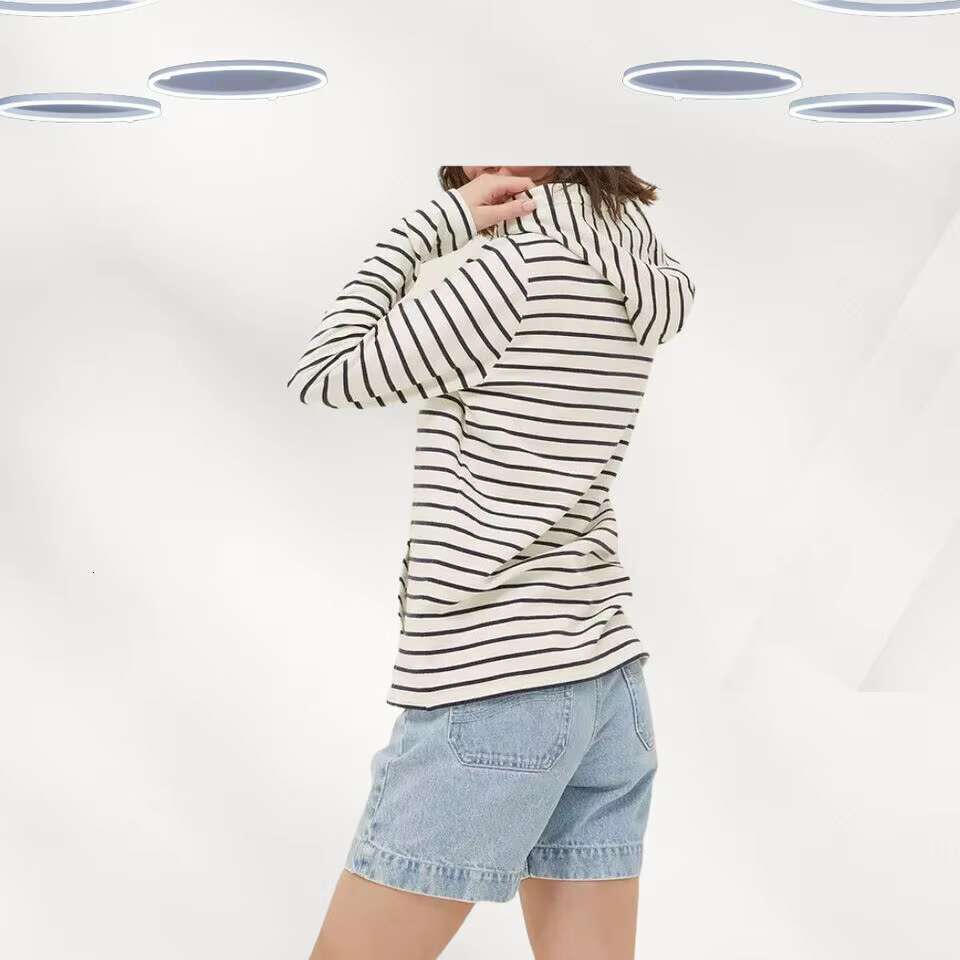 OEM Service Wholesale Customized & Sweatshirts Cotton Hoodies Casual Wear Women Clothing
