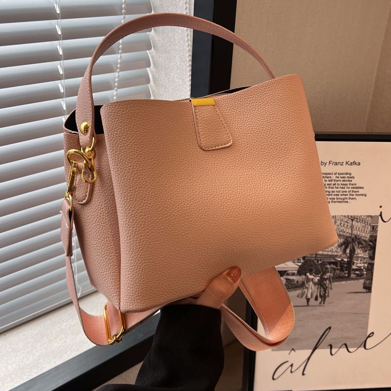 This Year's Popular Bucket 2024 New Trendy Handbag With Simple Texture And Stylish Versatile Single Shoulder Crossbody Bag